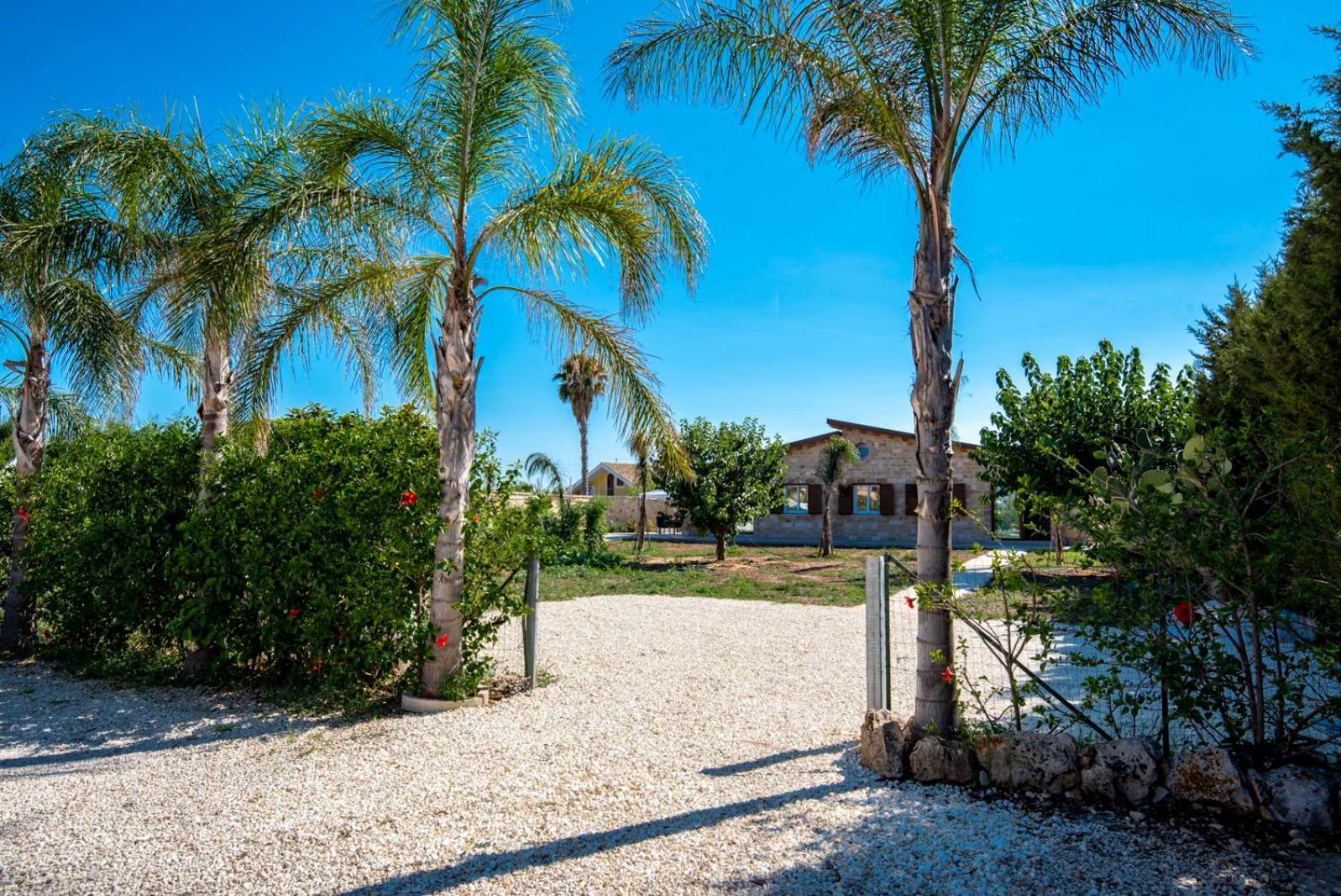 אבולה Villa Del Papiro Charme Apartments מראה חיצוני תמונה
